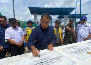 Akmal Malik Resmikan Intake dan Rehabilitasi Saluran Air di Babulu