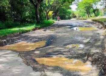 Komisi III Dorong Percepatan Perbaikan Jalan Menuju Kutai Barat