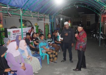 Sugiyono Janji Perjuangkan Lampu Penerang Jalan di Gang Ogok