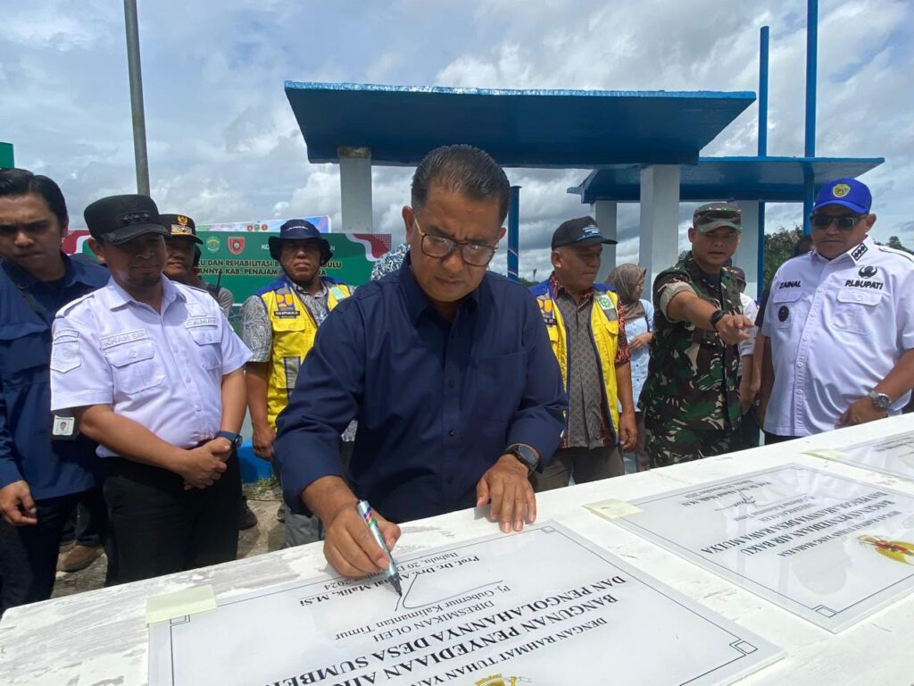 Akmal Malik Resmikan Intake dan Rehabilitasi Saluran Air di Babulu ...