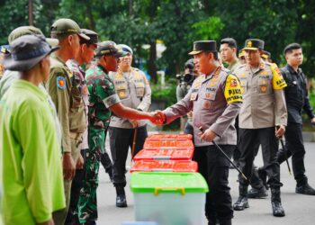 Kapolri Minta Pengusaha Bus Jarak Jauh Siapkan Sopir Cadangan