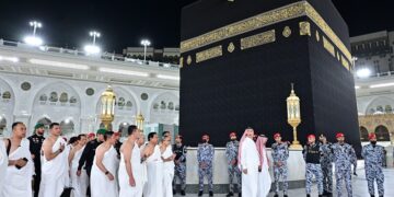 Prabowo Laksanakan Ibadah Umrah