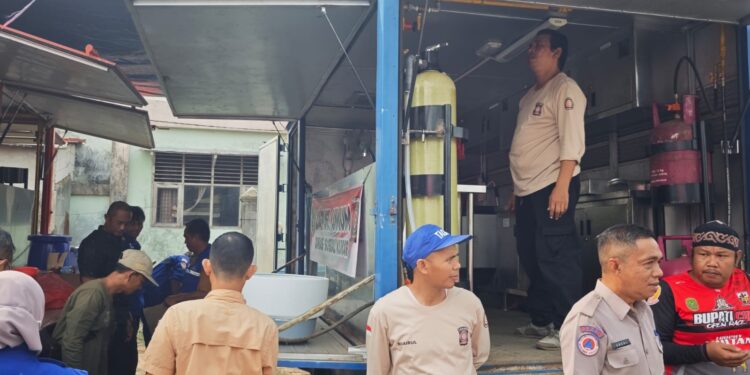 Dinsos dan BPBD Kukar Buka Dapur Umum untuk Korban Kebakaran Tenggarong